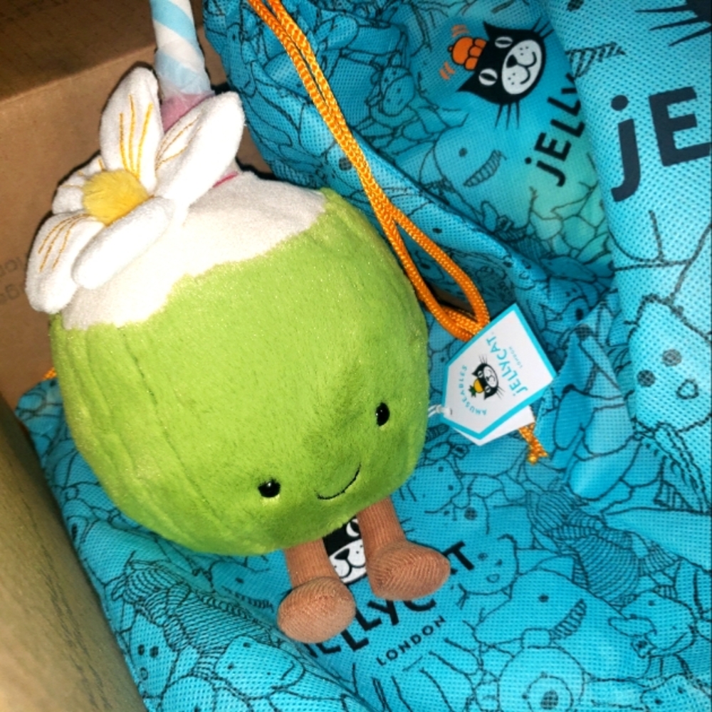 Jellycat ARUBA NWT.